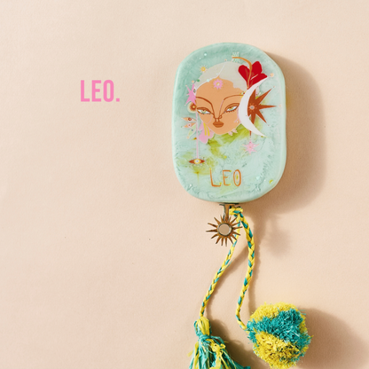 Leo Resin Tile